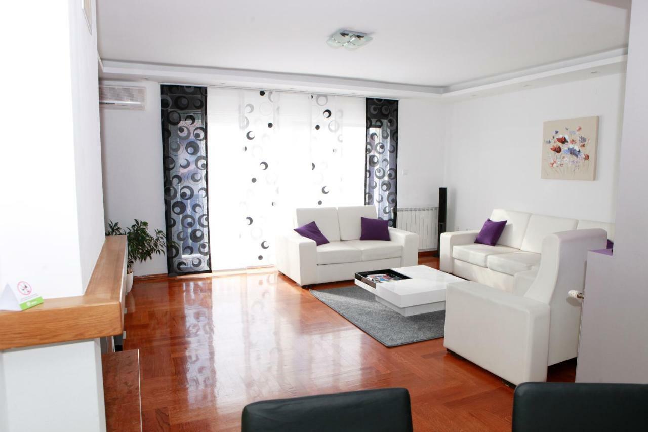 Apartmani Nova Karlovac Luaran gambar