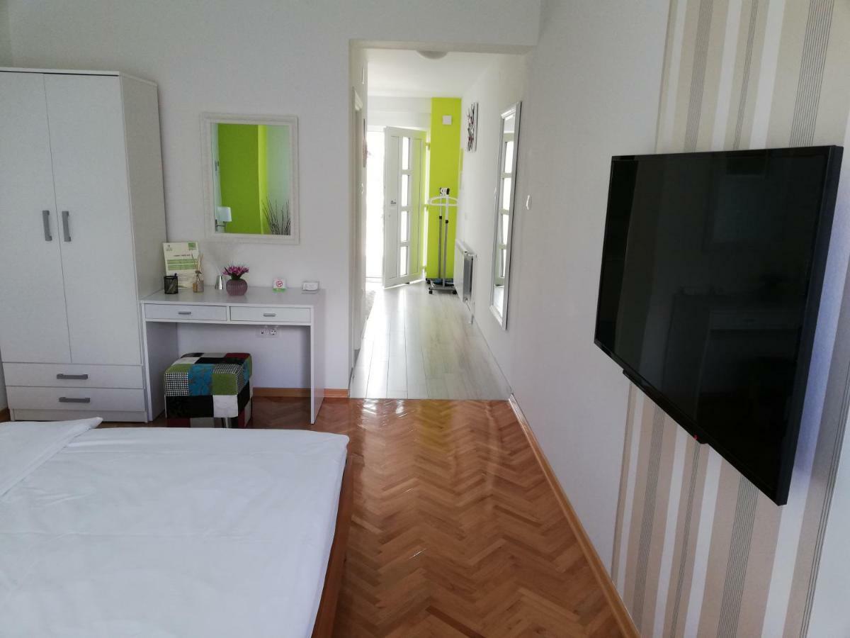 Apartmani Nova Karlovac Luaran gambar